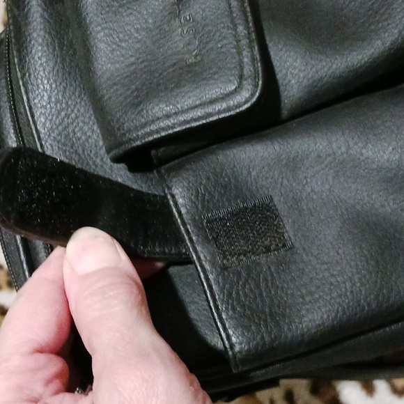 Rosseti Black Multi Compartment Crossbody Bag - Picture 12 of 16